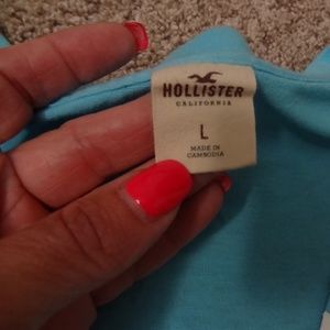 Hollister Tops - Hollister Vneck Tee Hollister Tops - Hollister Vneck Tee
